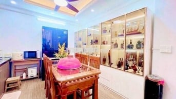 Bác em cần bán nhà 5t,42m tại Trần Phú,HĐ,tiện ích tốt chỉ nhỉnh 6t