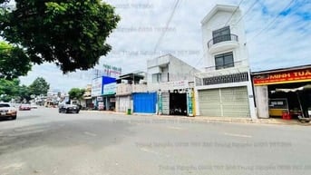 CHO THUÊ NHÀ - MẶT TIỀN ĐƯỜNG Y MOAN - NHÀ 3 LẦU VÀ CÓ 1 HẦM GARA