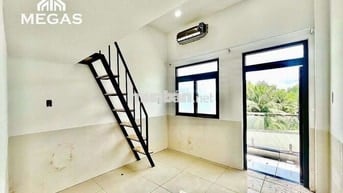 DUPLEX NỘI THẤT CÓ GÁC, BAN CÔNG, DIỆN TÍCH 35M2 GẦN UTE, ĐH Kiến trúc