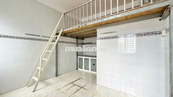 Phòng Trọ Gác Lửng Rộng Rãi – Cách Chợ Thủ Đức chỉ 3 phút