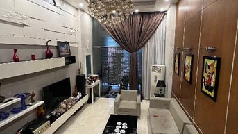 Bán nhà phố Huế 85m2 33 tỷ Thang máy gần phố 2 thoáng 