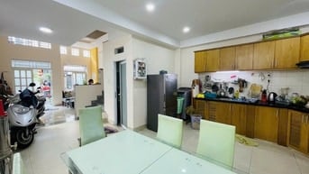 Nhà 5 Tầng Lê Văn Sỹ Phú Nhuận 55m2 Khu Vip Sát Mặt Tiền Chỉ Nhỉnh 8Ty