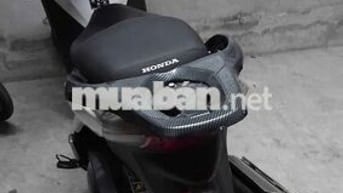 Cần bán SH 2019 đã lên áo ý màu trắng xe ít đi