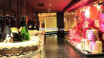 MẶT TIỀN ĐƯỜNG ĐỒNG KHỞI TRUNG TÂM Q1