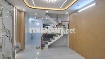 Nhà Đẹp 2 Tầng Lô Tư — Gần Tân Kỳ Tân Quý Gò Xoài (4m x 10m)