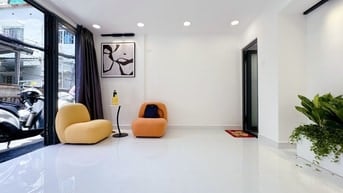 BÁN NHÀ CĂN GÓC MẶT TIỀN ĐƯỜNG QUẬN PHÚ NHUẬN 