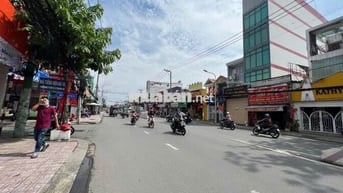 Bán nhà (5x24m) đường Huỳnh Tấn Phát  - KD sầm uất - Tân Phú - Q.7