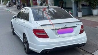 Mercedes‑Benz C300 AMG 2013 – Màu trắng