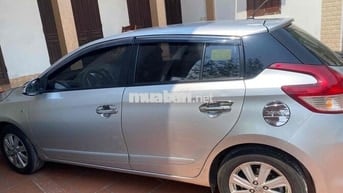 Toyota Yaris 2015 1.3E - 110000 km