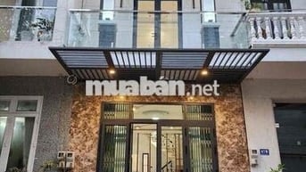 nhà lầu mới  4,5x16 hướng Đông Nam kdc Hưng Phú - 5 tỷ 500tr (T Lượng)