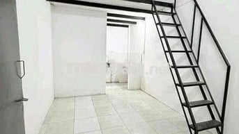 Nhà trọ dưới trệt dắt xe vào phòng