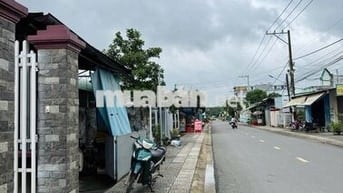 Đất 2 mặt tiền thổ cư sổ đỏ Khu 13 xã Long Đức