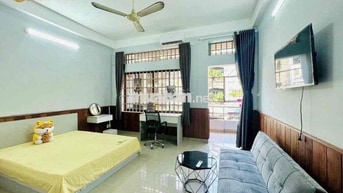 🌟 CĂN HỘ FULL NỘI THẤT – BAN CÔNG RỘNG – NGAY MẶT ĐƯỜNG PHAN VĂN TRỊ 🌟