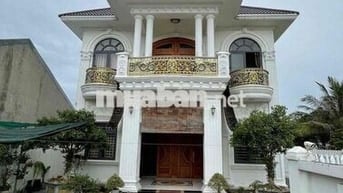 CẦN BÁN BIỆT THỰ SÂN VƯỜN KIỂU NHẬT 7PN 7WC ĐỊNH HOÀ