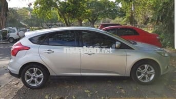 Xe Ford Focus Hatchback 1.6 AT 2014 - 240 Triệu