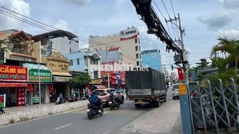 Bán gấp nhà mặt tiền Huỳnh Tấn Phát, P. Tân Thuận Đông, Quận 7