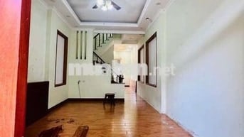 NHÀ DIỆN TÍCH 4*20, TRỆT, 2 LẦU, 4PN, SÁT NGÃ TƯ GA GIÁP GV