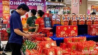 Tết Trung Thu Cần NV Tạp Vụ, Bán Hàng, Bảo Vệ, Thu Ngân Đi Làm Ngay