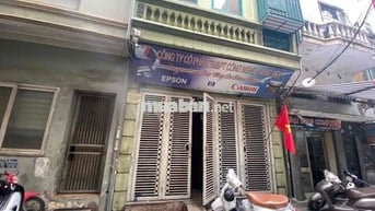 Cho thuê tầng 1 + 2 ( ngõ thông Giải Phóng-  Lê Thanh Nghị )