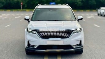 KIA Carnival 2022 2.2D Signature 7c - 76000 km