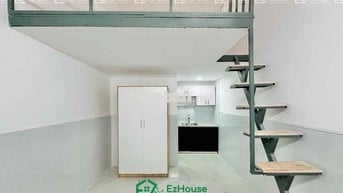 DUPLEX DƯỚI TRỆT RỘNG - MỚI NGAY CHỢ - GẦN VHU