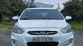 Hyundai Accent 2012 1.4 AT - 90000 km