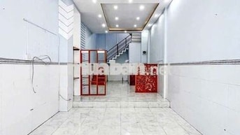 Nhà 2 phòng Hẻm 233 Nguyễn Văn Cừ