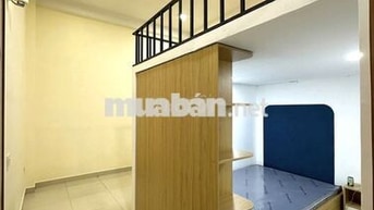 Căn hộ 1 PN riêng và 1 gác cao 1,6M full NT. rộng, tách bếp