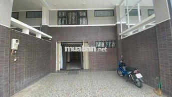 CHO THUÊ NHÀ 1 TRỆT 2 LẦU MỚI SÁT GÓC KDC NAM LONG