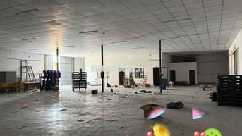 CHO THUÊ KHO 600M2 ĐƯỜNG CON40F TRẦN LA PHÔNG NỀN EPOXY CÓ VĂN PHÒNG