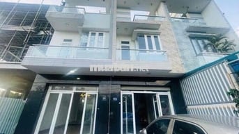 Cho thuê nhà gần ngã tư chiêu liêu thích hợp ở, làm văn phòng, dạy hoc
