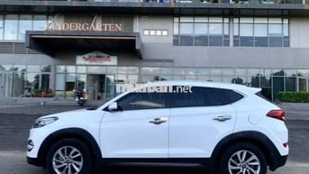 Bán rẻ Hyundai Tucson 2016  1 chủ Zin AZ rất đẹp!