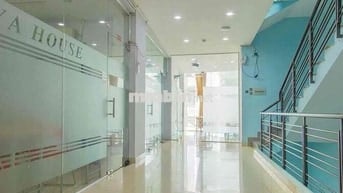 Nhà Nguyên Căn.  . Đường Xô Viết Nghệ Tĩnh 10x20( 2 lầu)160tr/tháng