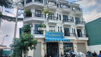 Nhà 3 Tầng Ngay Trung Tâm TP HCM SỔ HỒNG RIÊNG HỖ TRỢ TÀI CHÍNH 70%
