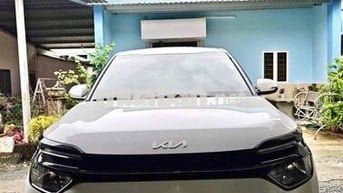 Kia Carens 2023 - 65000 km