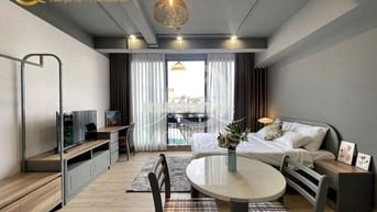 Siêu phẩm căn hộ full nội thất cửa sổ lớn thoáng Lý Tự Trọng Quận 1