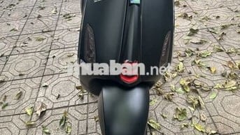 Xe nhà chạy cần bán , bó bớt lộc lá ạ