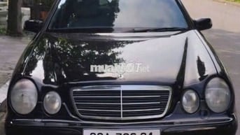 Bán xe E240 đời 2000, số tự động.