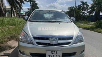Toyota Innova 2006 G - 220000 km