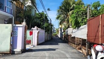 Bán Căn Nhà Cấp 4, Hẻm Xe Hơi Đường 26 Linh Đông Giá 60tr/m2