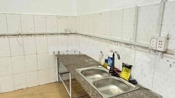 PHÒNG DOUPLET 45M2 - LÝ THƯỜNG KIỆT -  BAN CÔNG - BẾP RIÊNG - Ở NGAY