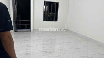Nhà Mới 3 Tầng - Đường Số 10 - Kênh 26/3 - Cạnh Aeon Tân Phú - 10tr.