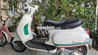 Xe Vespa LX 125