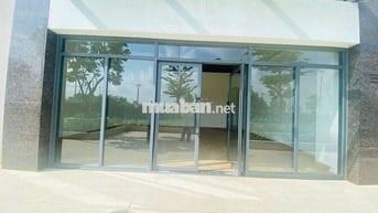 81m2 - Giá 23 triệu/tháng - Cho thuê Shophouse ngay cổng Q7 Riverside