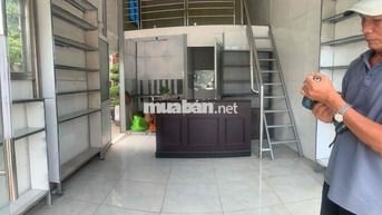Cho thuê Kiốt mặt tiền có chỗ ngủ lại giá 6tr/th