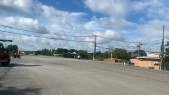 Nhượng lô đất 2812m2, NGANG 70M, ngay chợ, Đức Hòa, Long An