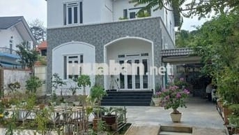 Bán VILLA sân vườn KQH Yersin Đà Lạt- chính chủ