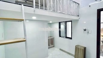 Giứa UEH B&N,Văn Hiến 10p qua Q5 Gác đẹp thang máy Cửa sổ NT cơ bản