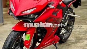 Honda CBR150R đẹp zin keng lướt, chính chủ gia re