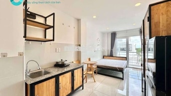 Căn hộ ban công full nội thất mới Âu Dương lân, chỉ tính điện nước
